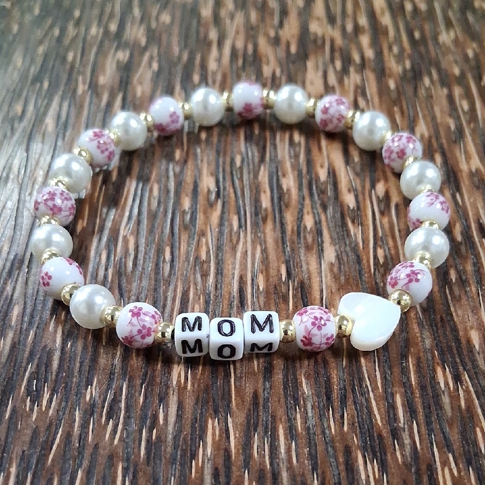 MOM Beaded Stretch Bracelet with Pink Floral and Pearl Accents